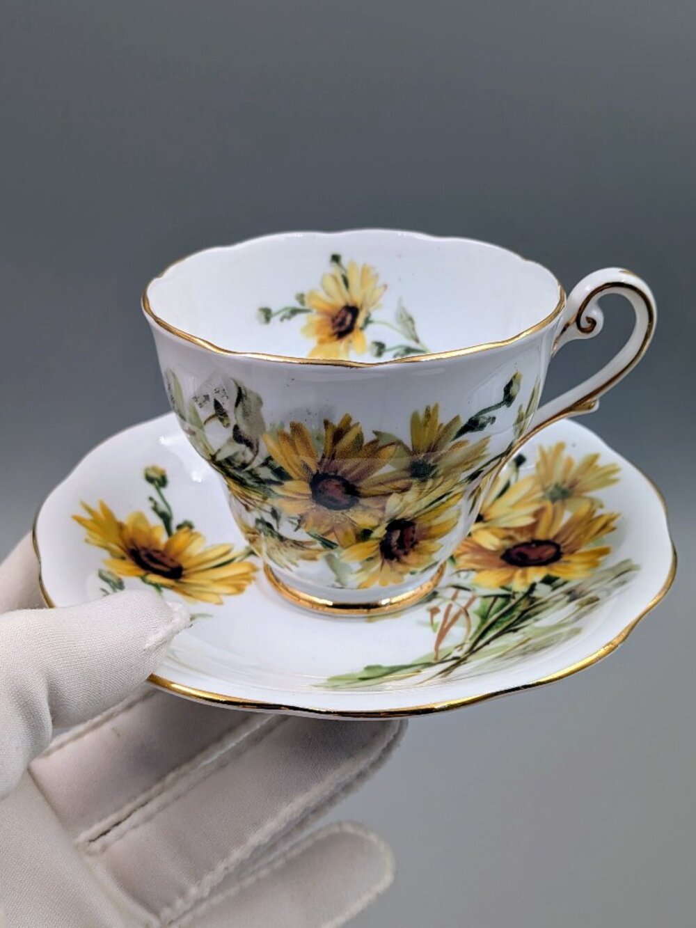 Vintage Royal Standard Brown Eyed Susan Fine Bone China Teacup and Saucer Set